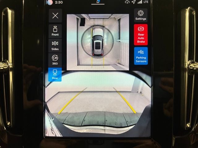 2026 Volvo XC40 Ultra