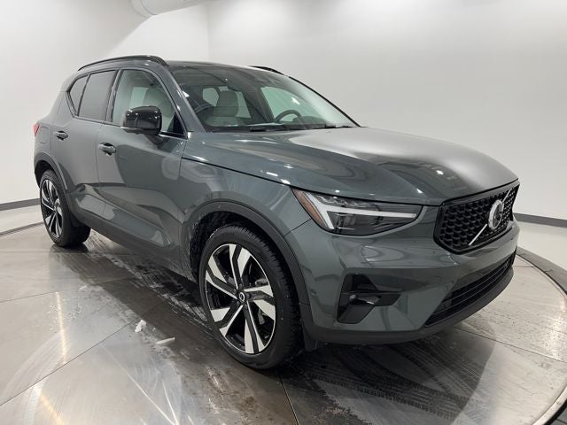 2026 Volvo XC40 Ultra