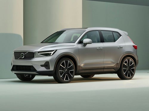 2023 Volvo XC40 Core