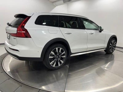 2026 Volvo V60 Cross Country Ultra