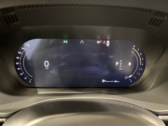 2026 Volvo XC60 Plus