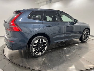2026 Volvo XC60 Plus