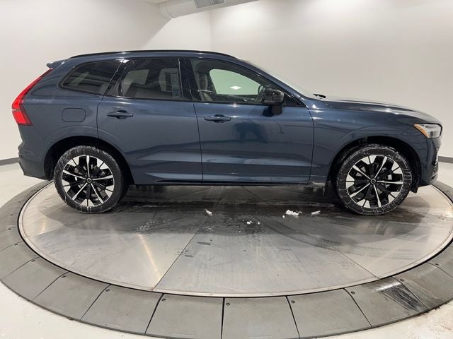 2026 Volvo XC60 Plus