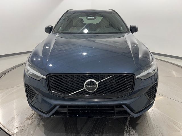 2026 Volvo XC60 Plus