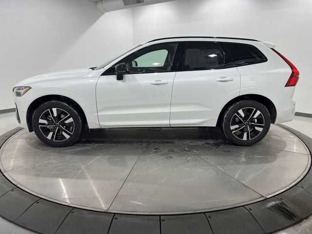 2026 Volvo XC60 Plus