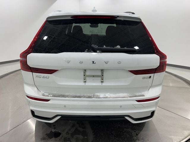 2026 Volvo XC60 Plus