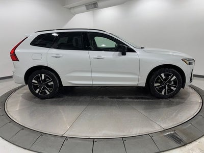 2026 Volvo XC60 Plus