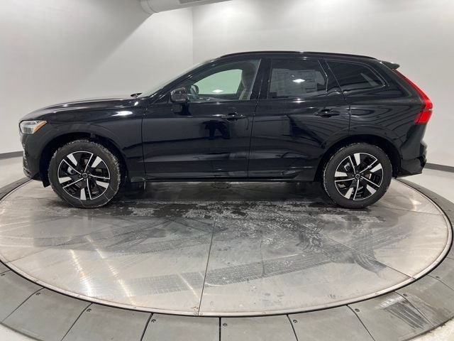 2026 Volvo XC60 Plus