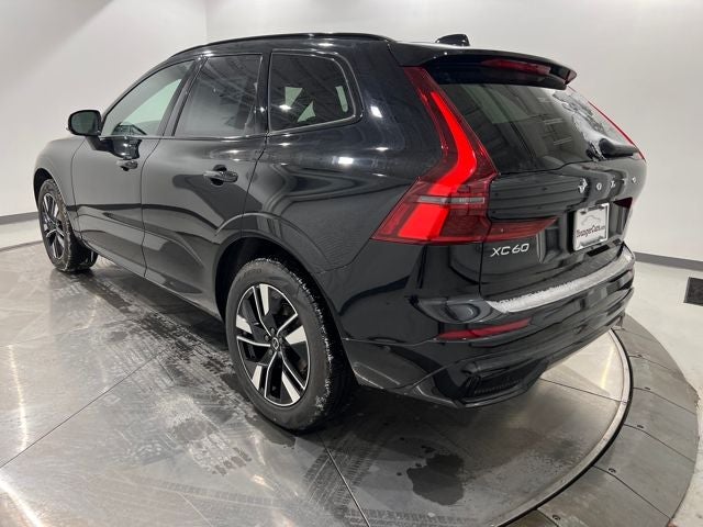2026 Volvo XC60 Plus