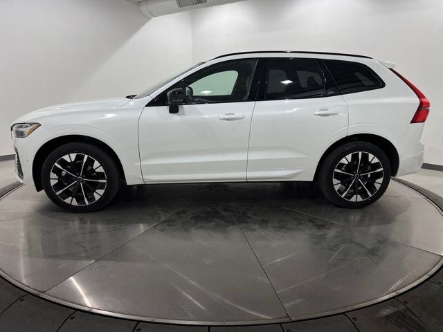 2026 Volvo XC60 Plus