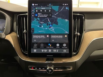 2026 Volvo XC60 Plus