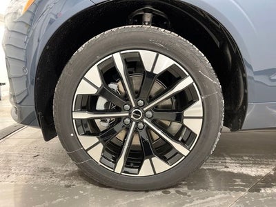 2026 Volvo XC60 Plus