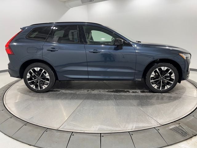 2026 Volvo XC60 Plus