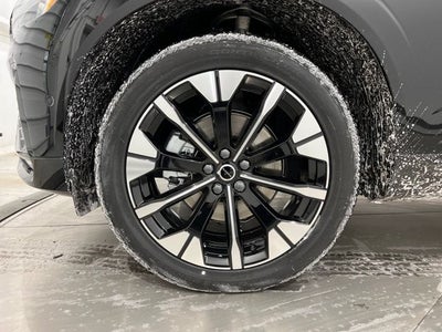 2026 Volvo XC60 Plus