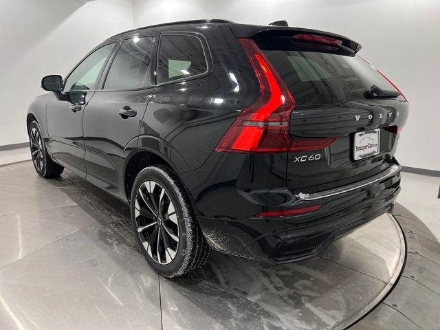 2026 Volvo XC60 Plus