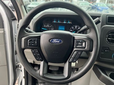 2025 Ford E-350 Base Cutaway