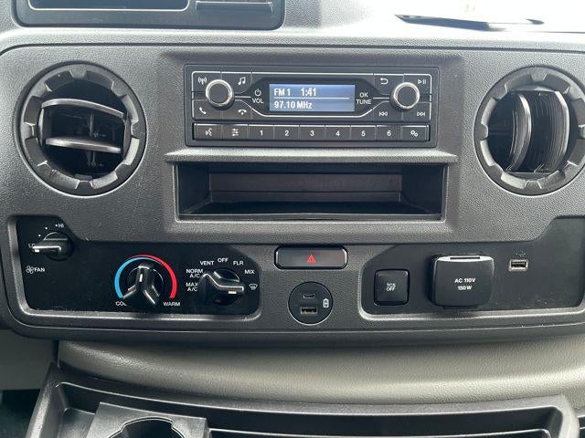 2025 Ford E-350 Base Cutaway