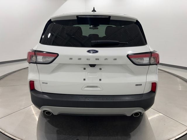 2022 Ford Escape SE Hybrid