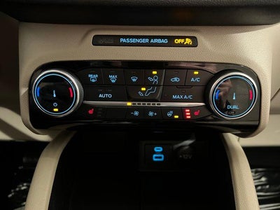 2022 Ford Escape SE Hybrid