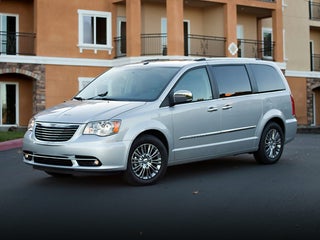 2016 Chrysler Town &amp; Country Touring