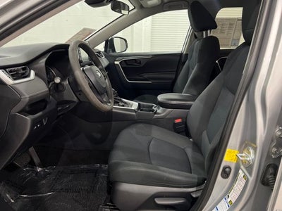 2019 Toyota RAV4 HYBRID LE