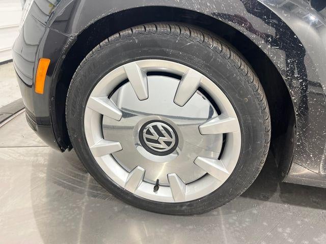 2013 Volkswagen Beetle 2.5L