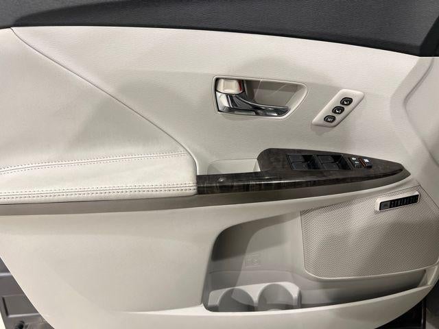 2015 Toyota VENZA Limited