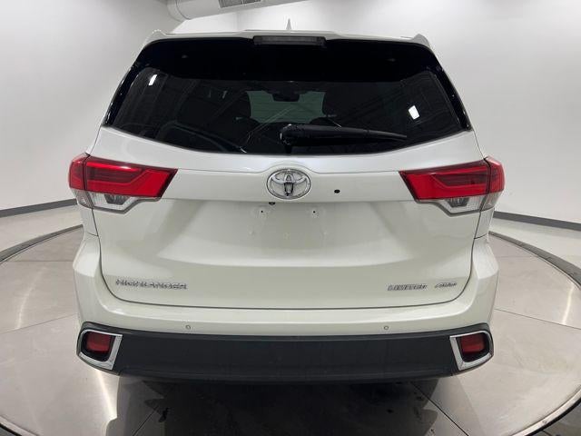 2017 Toyota HIGHLANDER Limited