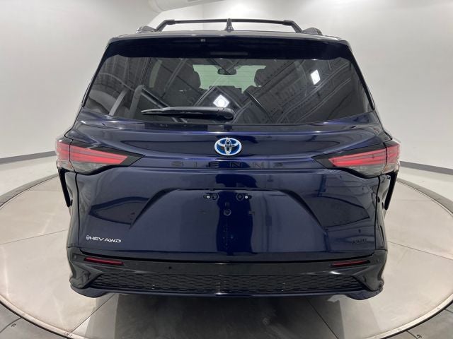 2025 Toyota SIENNA XSE AWD XSE 7 Passenger