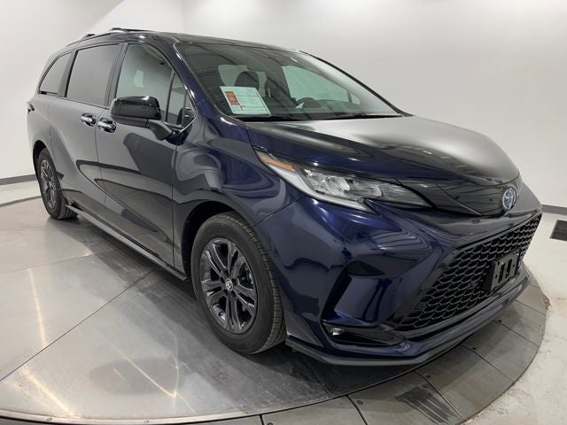 2025 Toyota SIENNA XSE AWD XSE 7 Passenger