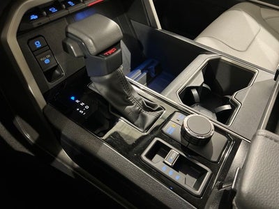 2023 Toyota TUNDRA 4X4 SR5