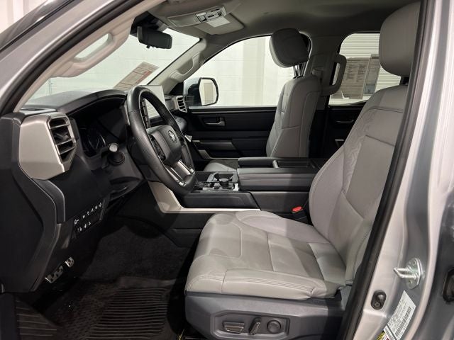 2023 Toyota TUNDRA 4X4 SR5