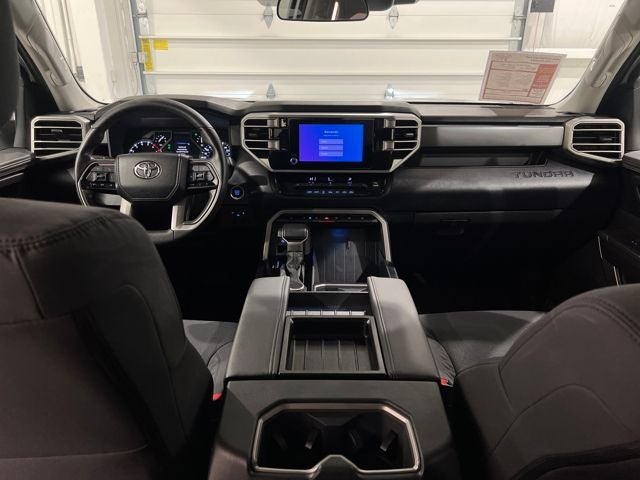 2024 Toyota TUNDRA 4X4 SR5