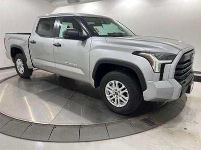 2024 Toyota TUNDRA 4X4 SR5