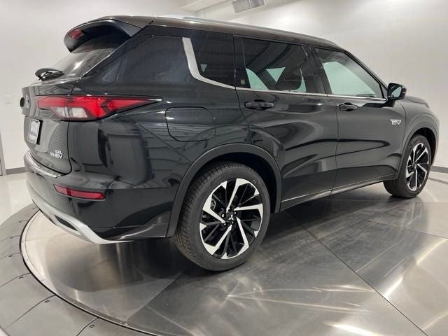 2023 Mitsubishi Outlander 40th Anniversary