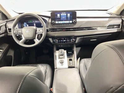 2023 Mitsubishi Outlander SEL