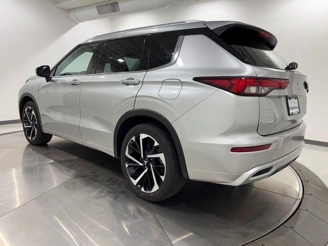 2023 Mitsubishi Outlander SEL