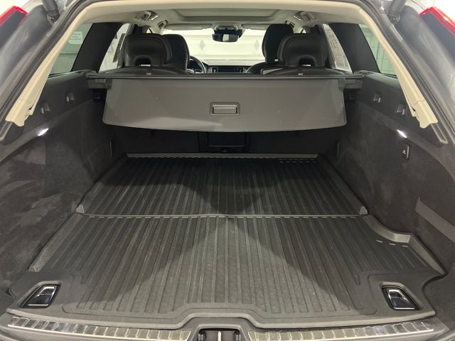 2019 Volvo V90CC T6 AWD
