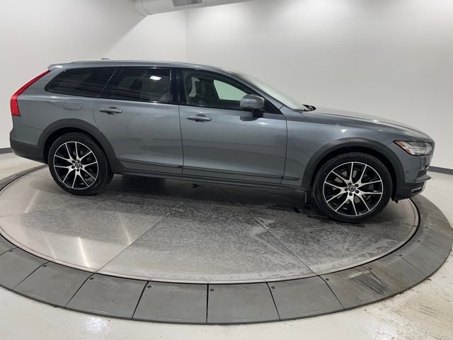 2019 Volvo V90CC T6 AWD
