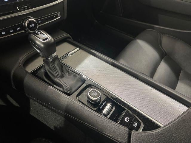 2019 Volvo V90CC T6 AWD