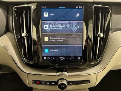 2025 Volvo XC60 T8 Plus