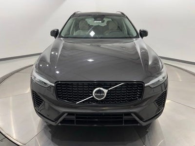 2025 Volvo XC60 T8 Plus