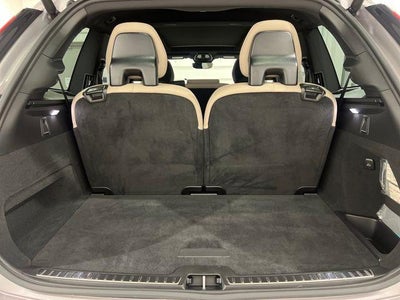 2026 Volvo XC90 B5 Plus