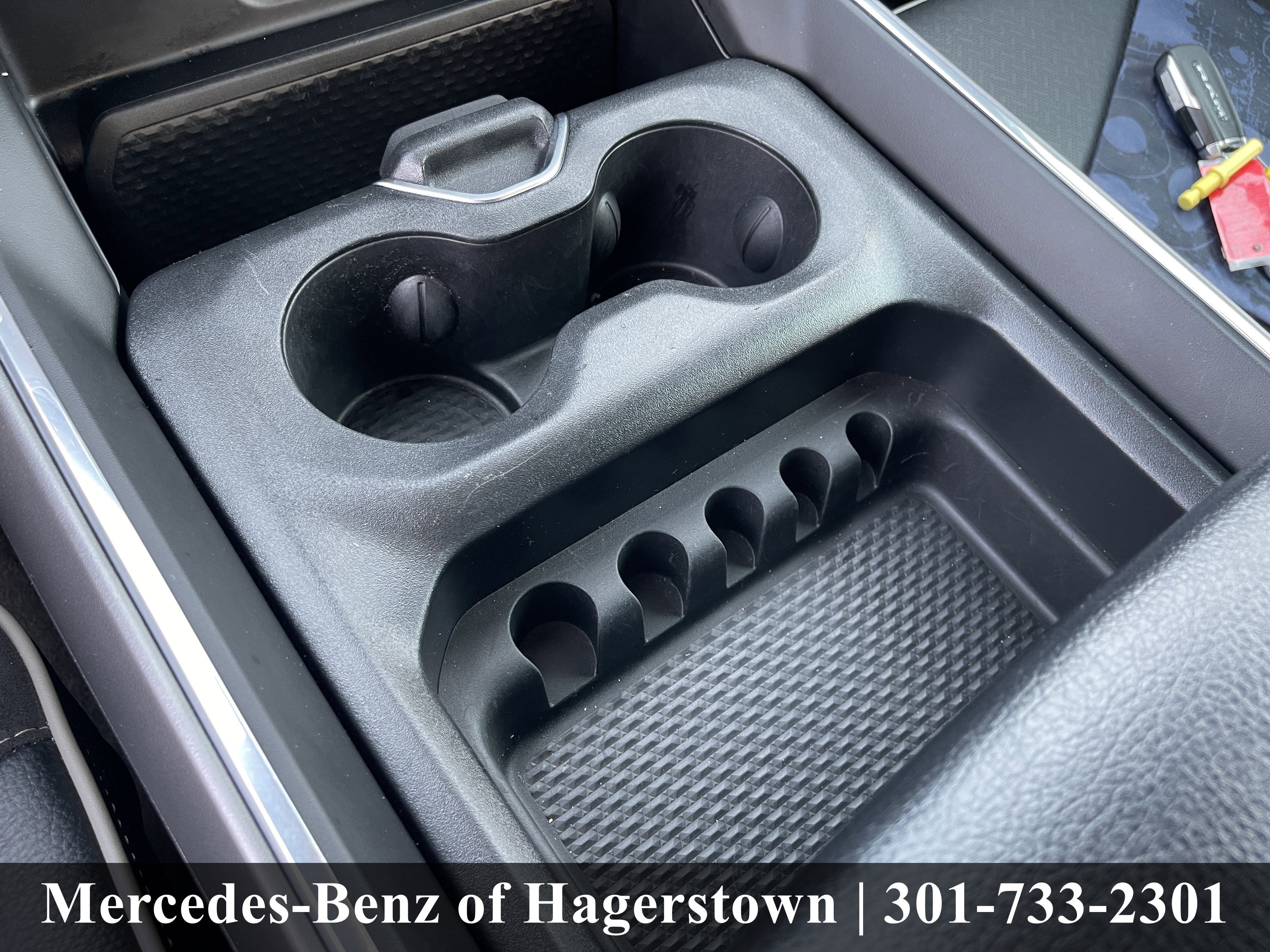 2024 RAM 1500 Laramie 4x4 Crew Cab 5'7 Box