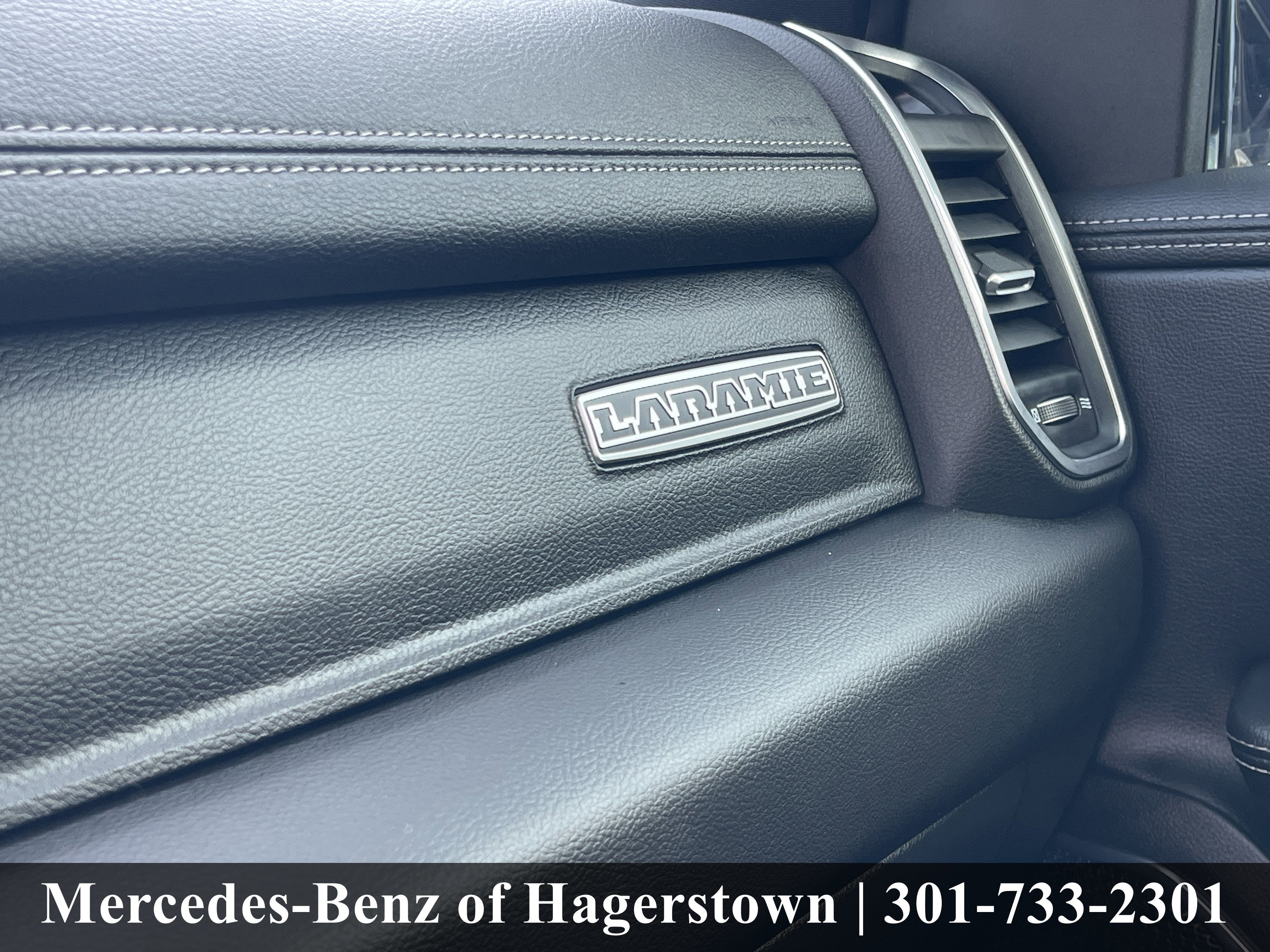 2024 RAM 1500 Laramie 4x4 Crew Cab 5'7 Box