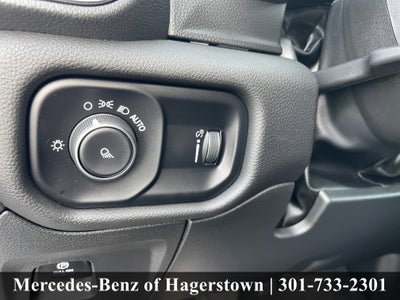 2024 RAM 1500 Laramie 4x4 Crew Cab 5'7 Box