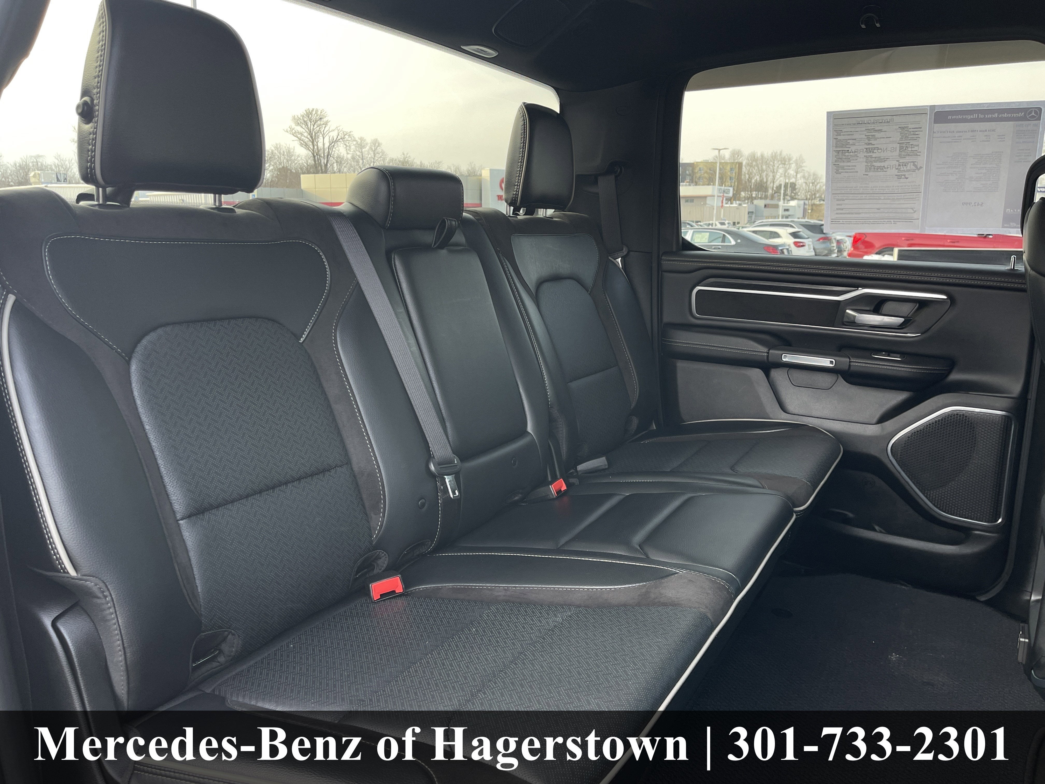 2024 RAM 1500 Laramie 4x4 Crew Cab 5'7 Box