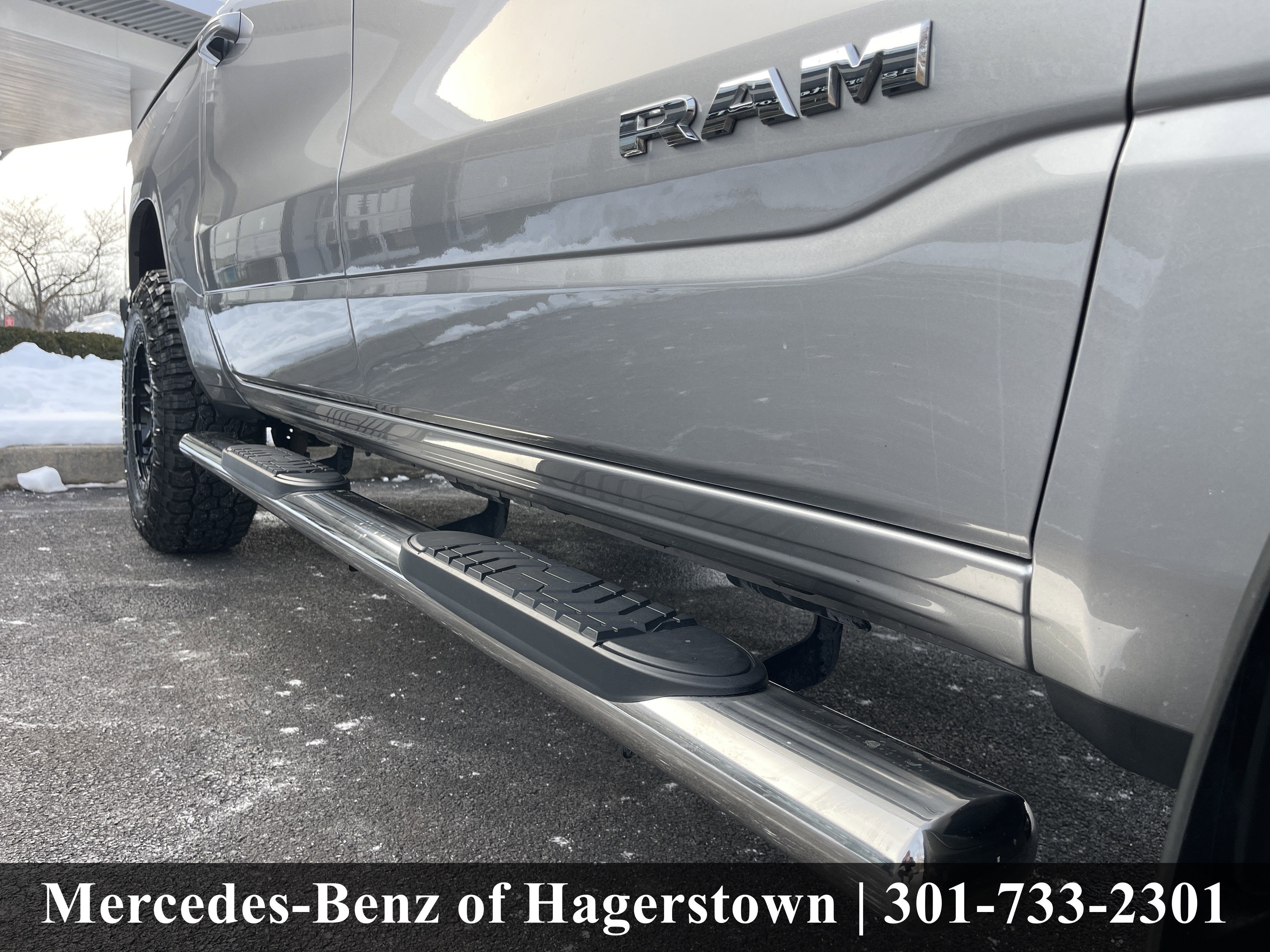 2024 RAM 1500 Laramie 4x4 Crew Cab 5'7 Box