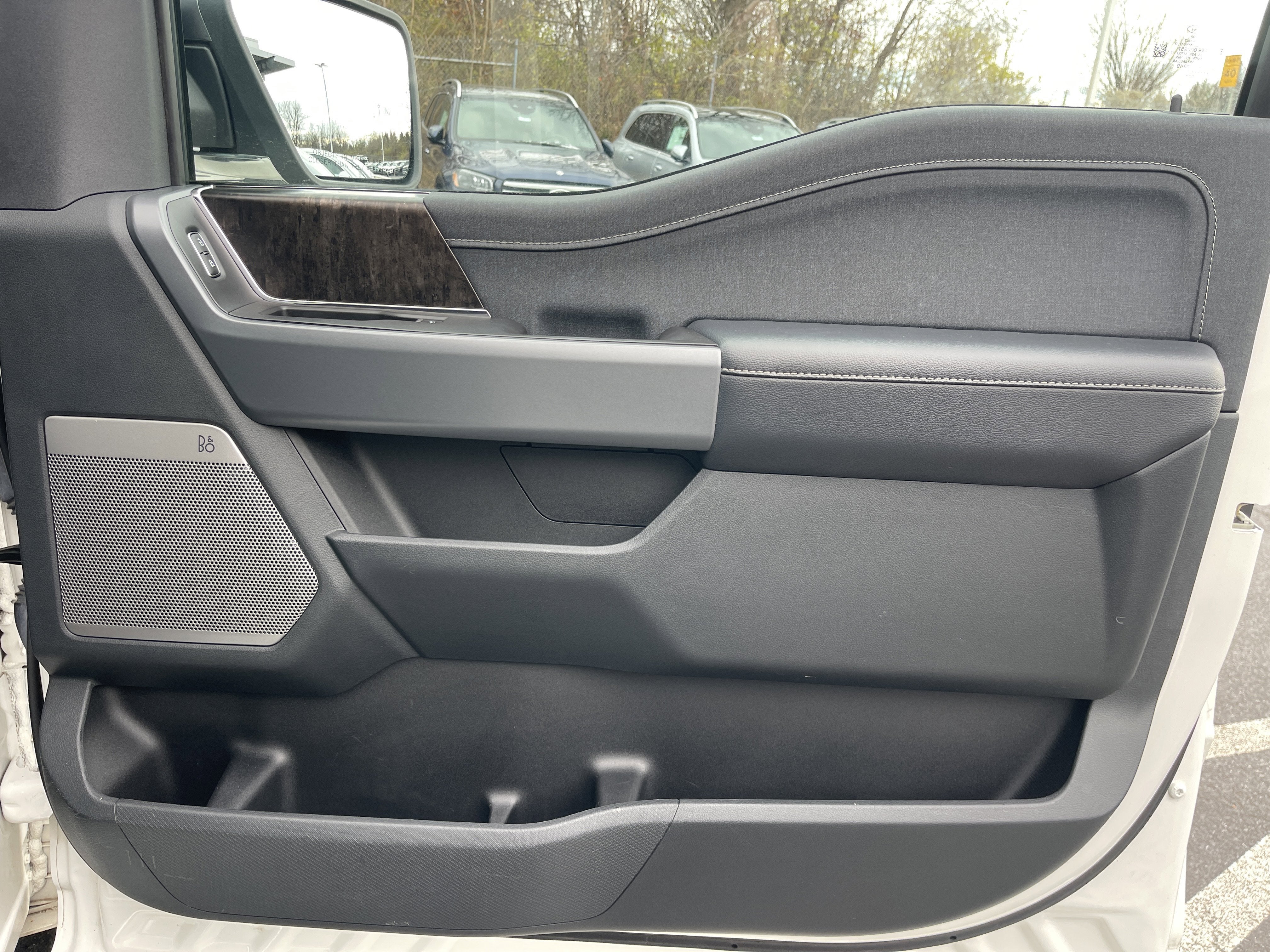 2021 Ford F-150 LARIAT 4WD SuperCrew 5.5' Box