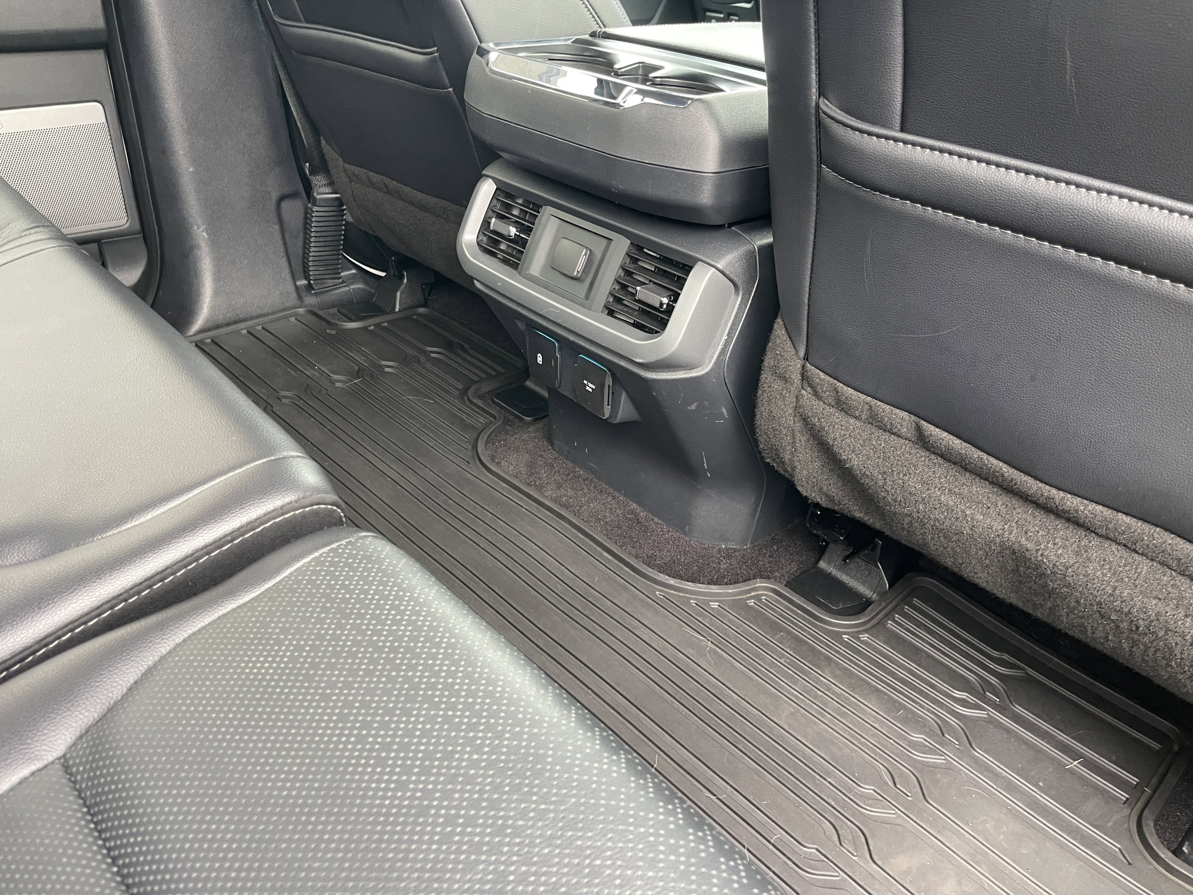 2021 Ford F-150 LARIAT 4WD SuperCrew 5.5' Box